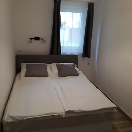 Pretty Place Apartment